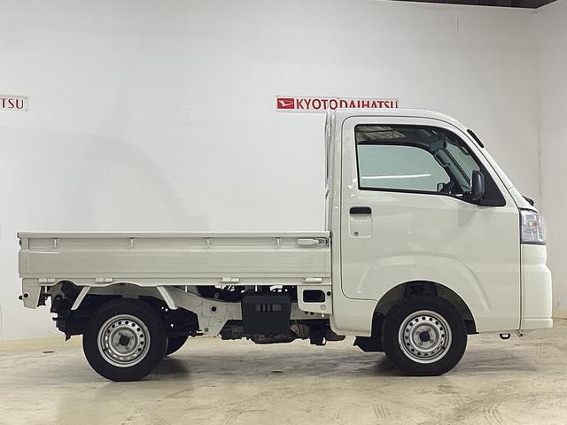 ハイゼットトラックスタンダード　ワンオーナー　４ＷＤ　ＣＶＴ車　３方開　ラジオワンオーナー　４ＷＤ　ＣＶＴ車　ラジオ　３方開　ヘッドライトレべライザー　アクセサリーソケット　マニュアルエアコン　スペアタイヤ　バッテリーカバー　クリアランスソナー　キーレスエントリー　オートライト（京都府）の中古車