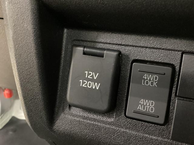 ハイゼットトラックスタンダード　ワンオーナー　４ＷＤ　ＣＶＴ車　３方開　ラジオワンオーナー　４ＷＤ　ＣＶＴ車　ラジオ　３方開　ヘッドライトレべライザー　アクセサリーソケット　マニュアルエアコン　スペアタイヤ　バッテリーカバー　クリアランスソナー　キーレスエントリー　オートライト（京都府）の中古車