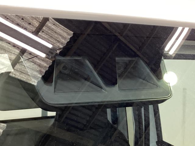 ハイゼットトラックジャンボスタンダード 4WD CVT車 3方開 ラジオ4WD CVT車 クリアランスソナー ラジオ 3方開 スペアタイヤ ヘッドライトレべライザー アクセサリーソケット マニュアルエアコン バッテリーカバー オートライト オートマチックハイビーム(京都府)の中古車