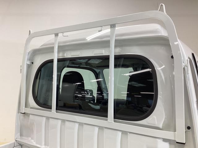 ハイゼットトラックジャンボスタンダード 4WD CVT車 3方開 ラジオ4WD CVT車 クリアランスソナー ラジオ 3方開 スペアタイヤ ヘッドライトレべライザー アクセサリーソケット マニュアルエアコン バッテリーカバー オートライト オートマチックハイビーム(京都府)の中古車