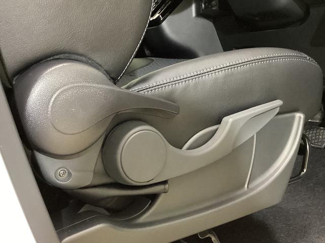 タントカスタムＸ　届出済み未使用車　スマートアシストスマートアシスト　バックカメラ　プッシュボタンエンジンスタート　ＬＥＤヘッドライト　両側リヤパワースライドドア　オートエアコン　コーナーセンサー　アルミホイール　シートヒーター　アイドリングストップ（京都府）の中古車