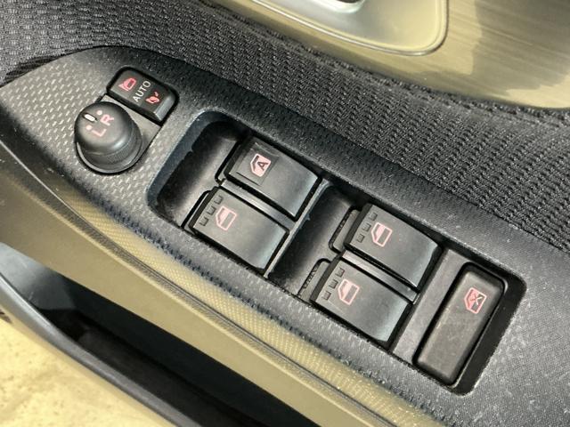 ムーヴカスタム　Ｘ　ＳＡII　ナビ　バックカメラ　ドラレコ　ＥＴＣナビ　バックカメラ　ドラレコ　ＥＴＣ　１４インチ純正アルミホイール　ＵＳＢ　Ｂｌｕｅｔｏｏｔｈ　フルセグＴＶ　ＤＶＤ再生　オートライト　プッシュスタート　スマートキー　キーレス　ＬＥＤヘッドライト（京都府）の中古車