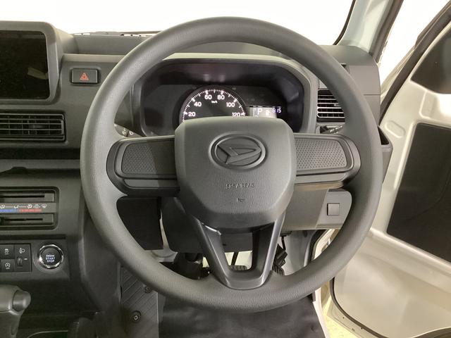 ハイゼットトラックスタンダード　届出済み未使用車　４ＷＤ　ＣＶＴ　エアコン切替式４ＷＤ　ＣＶＴ　３方開　ヘッドライトレべライザー　オートライト　オートマチックハイビーム　アクセサリーソケット　スマートアシスト　電動格納ミラー　マニュアルエアコン　パワステ　バッテリーカバー（京都府）の中古車