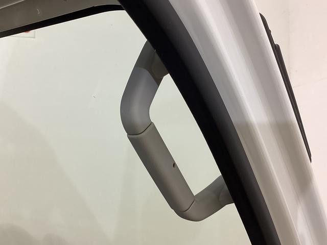 ハイゼットトラックスタンダード　届出済み未使用車　４ＷＤ　ＣＶＴ　エアコン切替式４ＷＤ　ＣＶＴ　３方開　ヘッドライトレべライザー　オートライト　オートマチックハイビーム　アクセサリーソケット　スマートアシスト　電動格納ミラー　マニュアルエアコン　パワステ　バッテリーカバー（京都府）の中古車