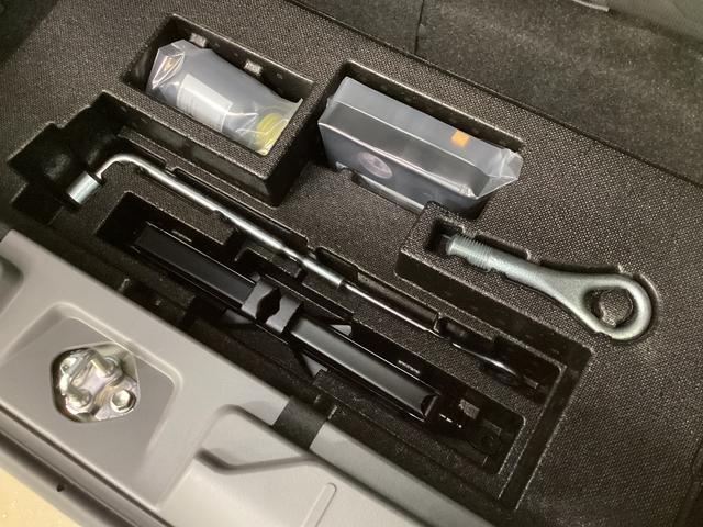 タフトＧ　クロムベンチャー　バックカメラ　ＬＥＤヘッドライトスマートアシスト　バックカメラ　前後コーナーセンサー　前席シートヒーター　ＬＥＤヘッドライト　ＵＳＢ接続　スカイフィールトップ　アイドリングストップ　横滑り防止措置　１５インチ純正アルミホイール（京都府）の中古車