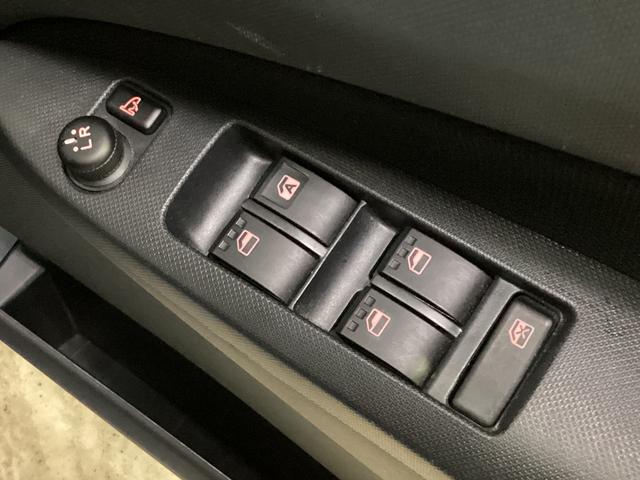 ムーヴカスタム　ＲＳ　ＳＡ　ナビ　バックカメラ　ＥＴＣ　ターボナビ　バックカメラ　ＥＴＣ　ｍｏｍｏステアリング　ＬＥＤヘッドライト　ターボ　ワンセグＴＶ　スマートキー　プッシュスタート　１５インチ純正アルミホイール　衝突被害軽減ブレーキ　横滑り防止装置（京都府）の中古車