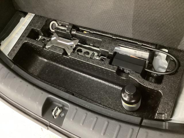 Ｎ−ＢＯＸＧ　ターボＳＳパッケージ　４ＷＤ　ナビ　シートヒータ　ＥＴＣ４ＷＤ　ワンオーナー　ナビＴＶ　運転席シートヒーター　ＥＴＣ　バックカメラ　クルーズコントロール　両側電動スライドドア　ＨＩＤヘッドライト　ＵＳＢ接続　Ｂｌｕｅｔｏｏｔｈ　パドルシフト（京都府）の中古車