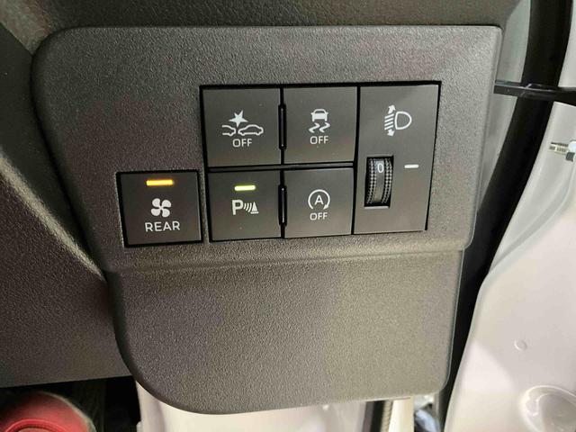 ハイゼットカーゴＤＸ　４ＷＤ　ＣＶＴ　スマアシ　コーナーセンサーホワイト　４ＷＤ　ＣＶＴ　ＡＭＦＭラジオ　スマートアシスト　コーナーセンサー　オートライト　アイドリングストップ　キーレスエントリーキー　集中ドアロック　リヤヒーターファン（京都府）の中古車