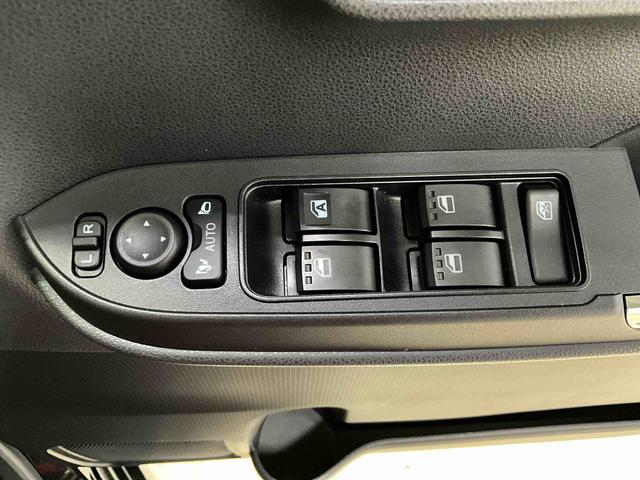 タントカスタムＲＳ　ディスプレイオーディオ　両側電動スライドドアディスプレイオーディオ　バックカメラ　ＬＥＤヘッドランプ　両側電動スライドドア　プッシュボタンスタート　キーフリー　アイドリングストップ　シートヒーター　オートエアコン　オートライト　ターボエンジン（京都府）の中古車
