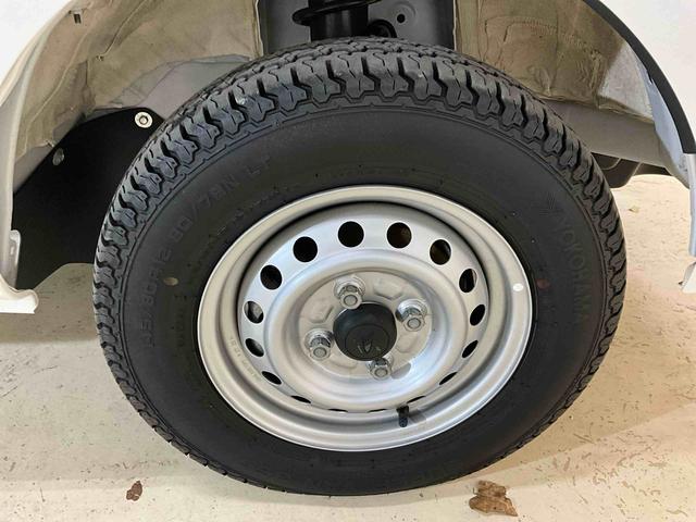 ハイゼットトラックジャンボスタンダード　４ＷＤ　ＡＭ／ＦＭチューナー４ＷＤ　エアコン　パワステ　ＡＭ／ＦＭチューナー　オートライト　横滑り防止装置　衝突被害軽減システム　スマートアシストＩＩＩｔ　アイドリングストップ　ラバーマット　走行少ない　運転席助手席エアバッグ（京都府）の中古車