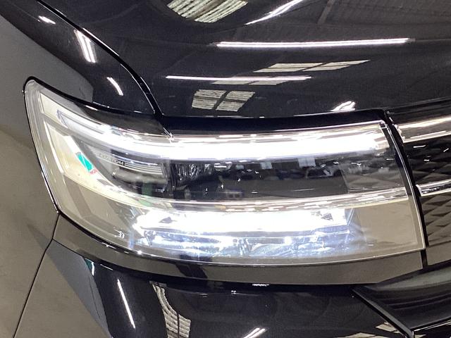 タントカスタムＸ　届出済み未使用車　スマートアシスト　バックカメラスマートアシスト　両側リヤパワースライドドア　バックカメラ　ＬＥＤヘッドライト　コーナーセンサー　オートライト　プッシュボタンエンジンスタート　オートエアコン　コーナーセンサー　アルミホイール　ＡＢＳ（京都府）の中古車
