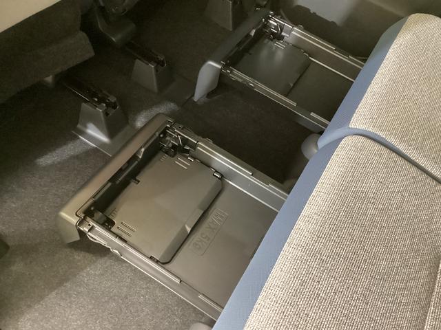 ムーヴキャンバスストライプスG 届出済み未使用車 両側電動スライドドアバックカメラ 両側電動スライドドア 前席シートヒーター 障害物センサー USBチャージャー ホッとカップホルダー オートブレーキホールド付き電子パーキング オートマチックハイビーム LEDヘッドライト(京都府)の中古車