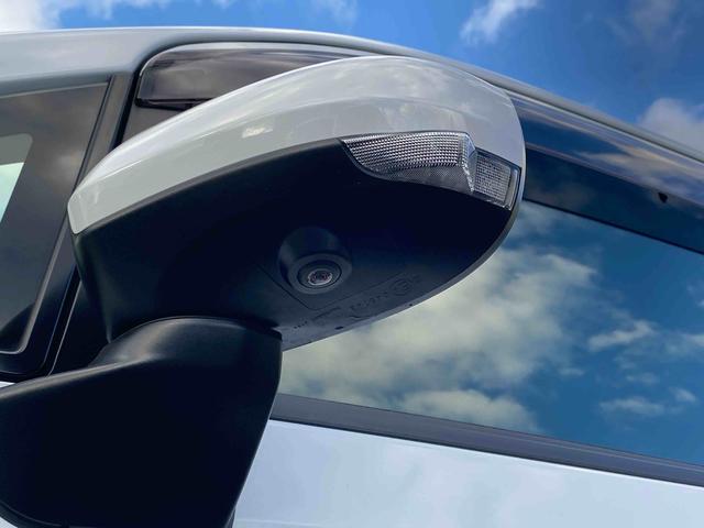 ムーヴカスタム　Ｘリミテッド　ＳＡIII　パノラマモニターダイハツ認定中古車　予防安全機能スマートアシスト搭載　アイドリングストップ　電動格納ミラー　シートリフター　運転席シートヒーター　パノラマモニター　ナビゲーション　ＥＴＣ車載器　キーフリーキー（京都府）の中古車