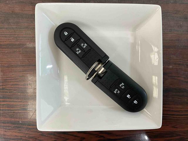 タントカスタムRS トップエディションSAII バックモニターダイハツ認定中古車 予防安全機能スマートアシスト搭載 アイドリングストップ バックモニター 電動格納ミラー LEDヘッドライト シートリフター キーフリーキー USB入力端子 パワースライドドア(京都府)の中古車