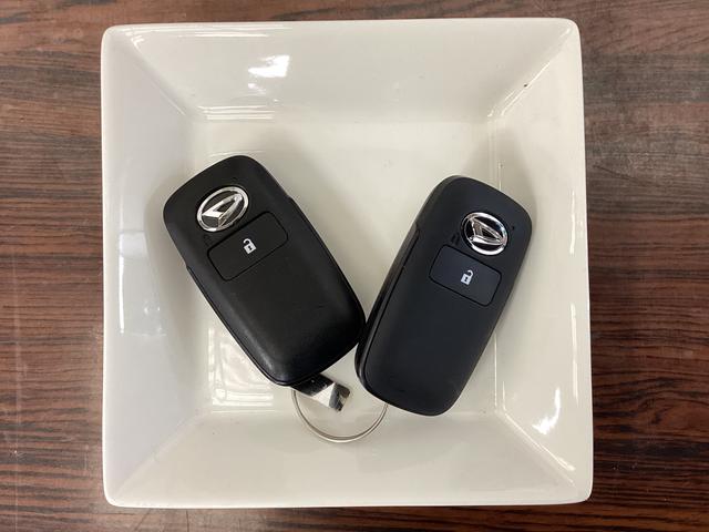 タフトX 4WD リアカメラ  ガラスルーフ コーナーセンサーバックカメラ 4輪駆動車 前後コーナーセンサー USB接続 LEDヘッドライト オートライト オートマチックハイビーム スカイフィールトップ アイドリングストップ 衝突被害軽減ブレーキ ABS(京都府)の中古車