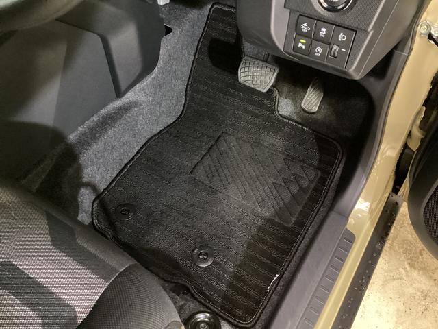 タフトX 4WD リアカメラ  ガラスルーフ コーナーセンサーバックカメラ 4輪駆動車 前後コーナーセンサー USB接続 LEDヘッドライト オートライト オートマチックハイビーム スカイフィールトップ アイドリングストップ 衝突被害軽減ブレーキ ABS(京都府)の中古車