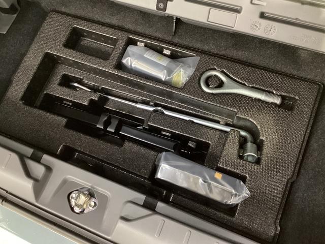 タフトＧ　ダーククロムベンチャー　４ＷＤ　届出済み未使用車４ＷＤ　バックカメラ対応　クルーズコントロール　前後コーナーセンサー　スカイフィールトップ　前席シートヒーター　オートライト　ＬＥＤヘッドライト　ＵＳＢ　電子パーキング　１５インチ純正アルミホイール（京都府）の中古車