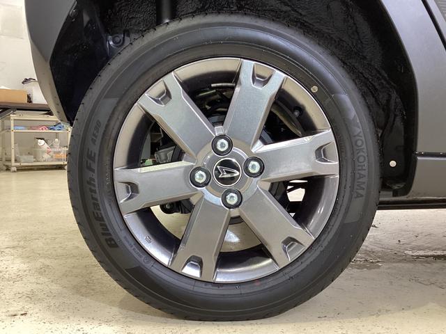 タフトＧ　ダーククロムベンチャー　４ＷＤ　届出済み未使用車４ＷＤ　バックカメラ対応　クルーズコントロール　前後コーナーセンサー　スカイフィールトップ　前席シートヒーター　オートライト　ＬＥＤヘッドライト　ＵＳＢ　電子パーキング　１５インチ純正アルミホイール（京都府）の中古車