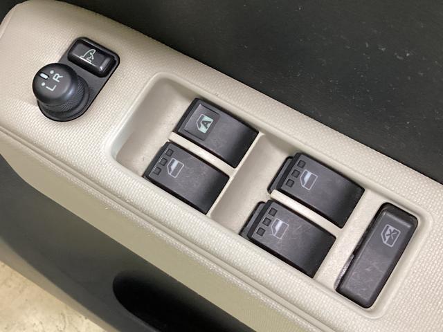 ミラココアココアXスペシャル ワンオーナー コーナーポールワンオーナー 電動格納ミラー キーレスエントリー マニュアルエアコン ドアバイザー ヘッドライトレべライザー ベンチシート ABS 13インチ純正スチールホイール オーディオレス(京都府)の中古車