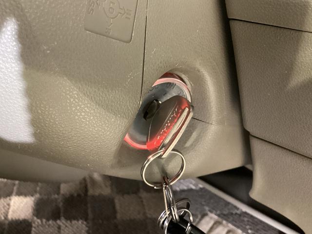 アトレーワゴンカスタムターボR CDオーディオ ETC 電動格納ミラーCDオーディオ ETC 電動格納ミラー シガーソケット ドアバイザー カーペットマット オートエアコン スペアタイヤ 両側スライドドア 13インチアルミホイール 安全ボディ デュアルエアバッグ(京都府)の中古車