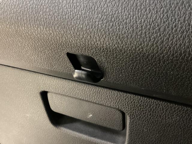 ハイゼットカーゴクルーズ ディスプレイオーディオ バックカメラ 地デジディスプレイオーディオ フルセグチューナー バックカメラ プッシュボタンエンジンスタート LEDヘッドライト コーナーセンサー マニュアルエアコン オートライト スマートアシスト ホイールキャップ(京都府)の中古車