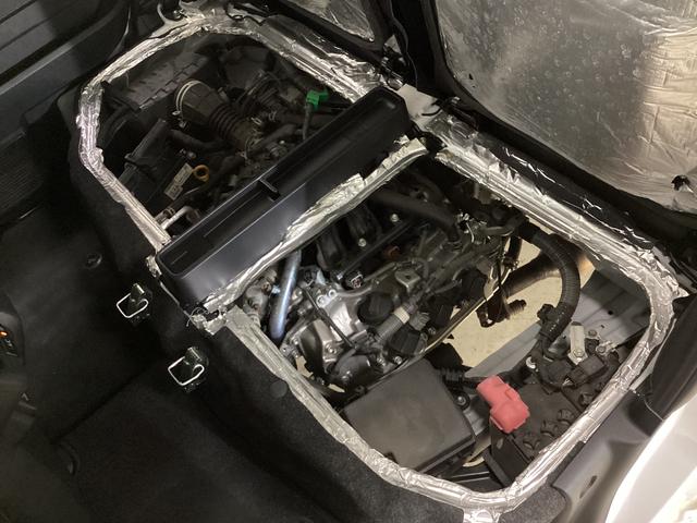 ハイゼットカーゴクルーズ ディスプレイオーディオ バックカメラ 地デジディスプレイオーディオ フルセグチューナー バックカメラ プッシュボタンエンジンスタート LEDヘッドライト コーナーセンサー マニュアルエアコン オートライト スマートアシスト ホイールキャップ(京都府)の中古車