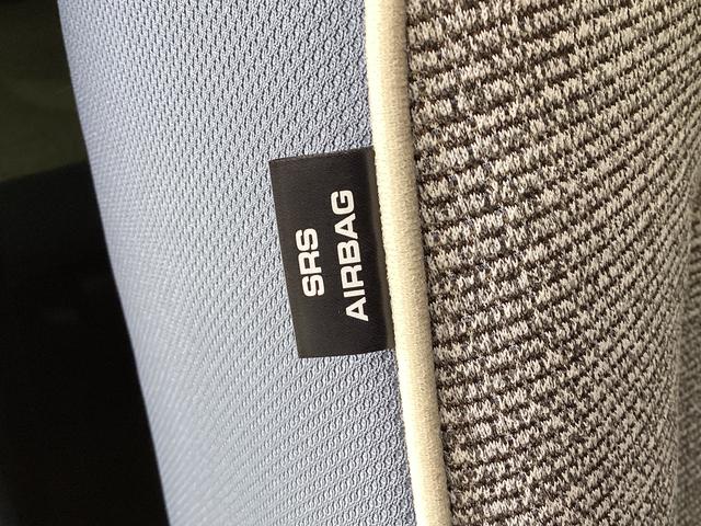 ムーヴキャンバスストライプスＧ　届出済み未使用車　両側電動スライドドア前後コーナーセンサー　両側電動スライドドア　シートヒーター　ホットカップホルダー　バックカメラ　スマートキー　プッシュスタート　オートブレーキホールド　ＬＥＤヘッドライト　ＵＳＢチャージャー（京都府）の中古車