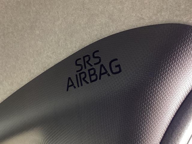 ムーヴキャンバスストライプスＧ　届出済み未使用車　両側電動スライドドア前後コーナーセンサー　両側電動スライドドア　シートヒーター　ホットカップホルダー　バックカメラ　スマートキー　プッシュスタート　オートブレーキホールド　ＬＥＤヘッドライト　ＵＳＢチャージャー（京都府）の中古車