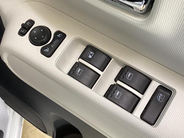 ムーヴキャンバスストライプスＧ　届出済み未使用車　両側電動スライドドア前後コーナーセンサー　両側電動スライドドア　シートヒーター　ホットカップホルダー　バックカメラ　スマートキー　プッシュスタート　オートブレーキホールド　ＬＥＤヘッドライト　ＵＳＢチャージャー（京都府）の中古車