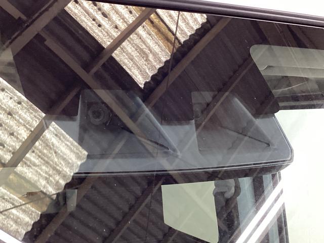 ハイゼットカーゴＤＸ　ワンオーナー　４ＷＤ　ＣＶＴ車　ラジオ　スマアシワンオーナー　切替式４ＷＤ　ＣＶＴ車　ラジオ　スマートアシスト　両側スライドドア　オートライト　コーナーセンサー　ヘッドライトレべライザー　横滑り防止措置　キーレスエントリー　マニュアルエアコン（京都府）の中古車