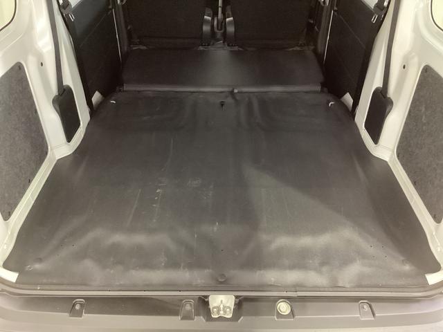 ハイゼットカーゴＤＸ　ワンオーナー　４ＷＤ　ＣＶＴ車　ラジオ　スマアシワンオーナー　切替式４ＷＤ　ＣＶＴ車　ラジオ　スマートアシスト　両側スライドドア　オートライト　コーナーセンサー　ヘッドライトレべライザー　横滑り防止措置　キーレスエントリー　マニュアルエアコン（京都府）の中古車