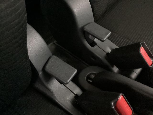 ハイゼットカーゴＤＸ　ワンオーナー　４ＷＤ　ＣＶＴ車　ラジオ　スマアシワンオーナー　切替式４ＷＤ　ＣＶＴ車　ラジオ　スマートアシスト　両側スライドドア　オートライト　コーナーセンサー　ヘッドライトレべライザー　横滑り防止措置　キーレスエントリー　マニュアルエアコン（京都府）の中古車