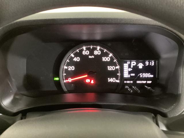 ハイゼットカーゴＤＸ　ワンオーナー　４ＷＤ　ＣＶＴ車　ラジオ　スマアシワンオーナー　切替式４ＷＤ　ＣＶＴ車　ラジオ　スマートアシスト　両側スライドドア　オートライト　コーナーセンサー　ヘッドライトレべライザー　横滑り防止措置　キーレスエントリー　マニュアルエアコン（京都府）の中古車