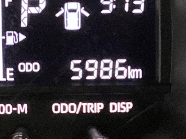 ハイゼットカーゴＤＸ　ワンオーナー　４ＷＤ　ＣＶＴ車　ラジオ　スマアシワンオーナー　切替式４ＷＤ　ＣＶＴ車　ラジオ　スマートアシスト　両側スライドドア　オートライト　コーナーセンサー　ヘッドライトレべライザー　横滑り防止措置　キーレスエントリー　マニュアルエアコン（京都府）の中古車