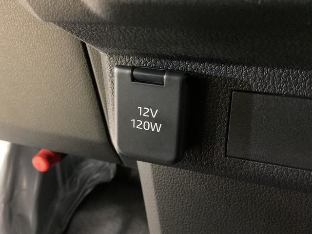 ハイゼットカーゴデラックス 4WD CVT車 届出済未使用車 ラジオ4WD CTV車 届出済未使用車 ラジオ アイドリングストップ 前後コーナーセンサー 両側スライドドア マニュアルエアコン オートライト ABS 運転席・助手席エアバッグ キーレスエントリー(京都府)の中古車