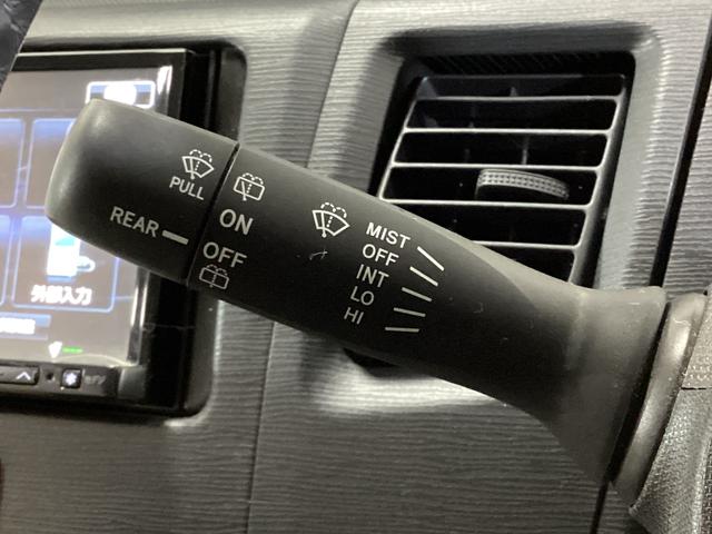 ムーヴX ETC ナビTV 電動格納ミラー アイドリングストップETC ナビTV DVD アクセサリーソケット 電動格納ミラー ヘッドライトレべライザー アイドリングストップ プッシュボタンエンジンスタート ドアバイザー 14インチ純正アルミホイール(京都府)の中古車