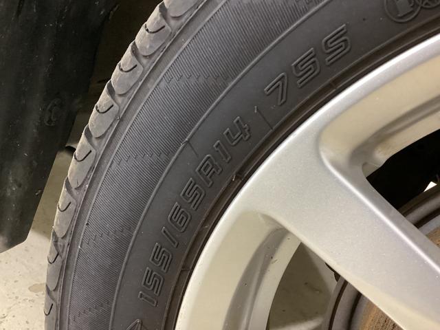 ムーヴX ETC ナビTV 電動格納ミラー アイドリングストップETC ナビTV DVD アクセサリーソケット 電動格納ミラー ヘッドライトレべライザー アイドリングストップ プッシュボタンエンジンスタート ドアバイザー 14インチ純正アルミホイール(京都府)の中古車