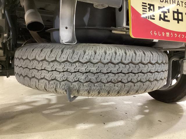 ハイゼットトラックエクストラ切替式４ＷＤ　ＭＴ車　荷台作業灯　前後コーナーセンサー　３方開　オートマチックハイビーム　ＬＥＤヘッドライト　プッシュボタンエンジンスタート　電動格納ミラー　横滑り防止措置　マニュアルエアコン（京都府）の中古車