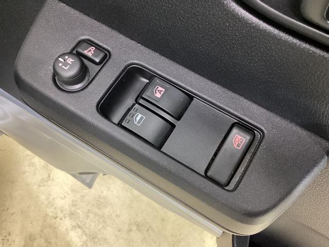 ハイゼットトラックエクストラ切替式４ＷＤ　ＭＴ車　荷台作業灯　前後コーナーセンサー　３方開　オートマチックハイビーム　ＬＥＤヘッドライト　プッシュボタンエンジンスタート　電動格納ミラー　横滑り防止措置　マニュアルエアコン（京都府）の中古車