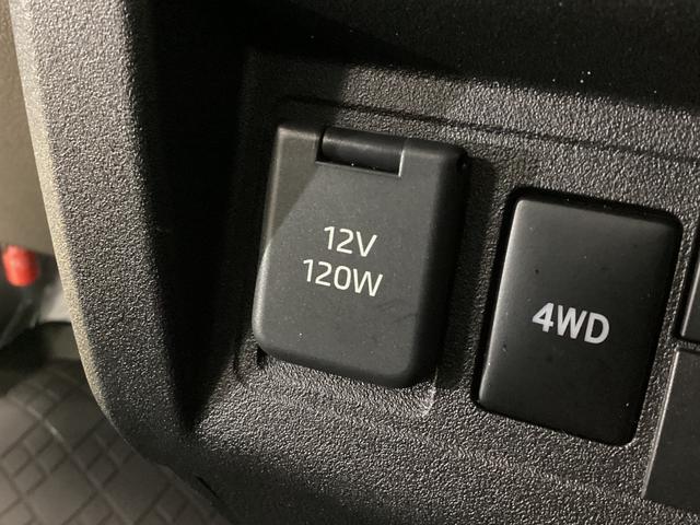 ハイゼットトラックエクストラ切替式４ＷＤ　ＭＴ車　荷台作業灯　前後コーナーセンサー　３方開　オートマチックハイビーム　ＬＥＤヘッドライト　プッシュボタンエンジンスタート　電動格納ミラー　横滑り防止措置　マニュアルエアコン（京都府）の中古車