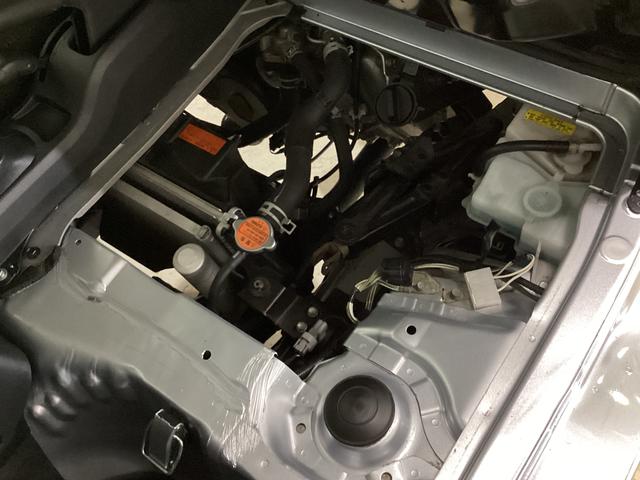 ハイゼットトラックエクストラ切替式４ＷＤ　ＭＴ車　荷台作業灯　前後コーナーセンサー　３方開　オートマチックハイビーム　ＬＥＤヘッドライト　プッシュボタンエンジンスタート　電動格納ミラー　横滑り防止措置　マニュアルエアコン（京都府）の中古車