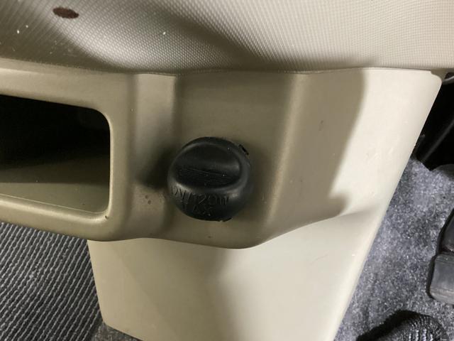 ムーヴＸリミテッド　ワンオーナー　バックカメラ　ナビ　ワンセグワンオーナー　バックカメラ　ナビ　ワンセグＴＶ　アクセサリーソケット　電動格納ミラー　スマートキー　オートエアコン　ＡＢＳ　アイドリングストップ　ヘッドライトレべライザー　１４インチ純正アルミホイール（京都府）の中古車