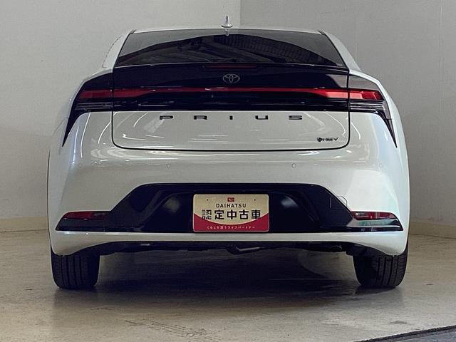 プリウスＺ　ドラレコ　ＥＴＣ　レーダークルーズ　全方位カメラワンオーナー　ドラレコ　全方位カメラ　ＥＴＣ　ブラインドスポット　シートヒーター　シートエアコン　ヘルプネット　電動リアゲート　ステアリングヒーター　アダプティブクルーズコントロール　ＡＣ１００Ｖ（京都府）の中古車