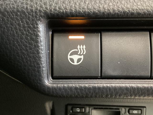 プリウスＺ　ドラレコ　ＥＴＣ　レーダークルーズ　全方位カメラワンオーナー　ドラレコ　全方位カメラ　ＥＴＣ　ブラインドスポット　シートヒーター　シートエアコン　ヘルプネット　電動リアゲート　ステアリングヒーター　アダプティブクルーズコントロール　ＡＣ１００Ｖ（京都府）の中古車