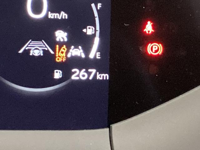 プリウスＺ　ドラレコ　ＥＴＣ　レーダークルーズ　全方位カメラワンオーナー　ドラレコ　全方位カメラ　ＥＴＣ　ブラインドスポット　シートヒーター　シートエアコン　ヘルプネット　電動リアゲート　ステアリングヒーター　アダプティブクルーズコントロール　ＡＣ１００Ｖ（京都府）の中古車