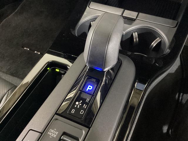 プリウスＺ　ドラレコ　ＥＴＣ　レーダークルーズ　全方位カメラワンオーナー　ドラレコ　全方位カメラ　ＥＴＣ　ブラインドスポット　シートヒーター　シートエアコン　ヘルプネット　電動リアゲート　ステアリングヒーター　アダプティブクルーズコントロール　ＡＣ１００Ｖ（京都府）の中古車