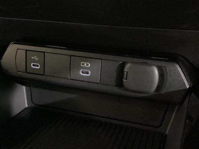 プリウスＺ　ドラレコ　ＥＴＣ　レーダークルーズ　全方位カメラワンオーナー　ドラレコ　全方位カメラ　ＥＴＣ　ブラインドスポット　シートヒーター　シートエアコン　ヘルプネット　電動リアゲート　ステアリングヒーター　アダプティブクルーズコントロール　ＡＣ１００Ｖ（京都府）の中古車