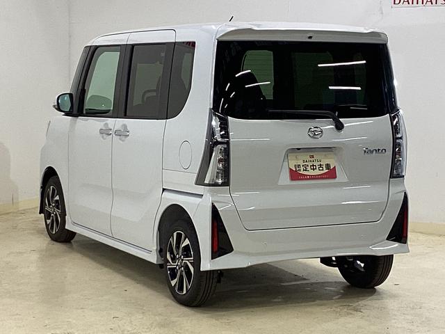 タントカスタムＸ　届出済未使用車　シートヒーター　電動スライドドアワンオーナー　届出済未使用車　前席シートヒーター　両側電動スライドドア　前後コーナーセンサー　バックカメラ　ＵＳＢ接続　プッシュボタンエンジンスタート　横滑り防止措置　ＬＥＤヘッドライト　オートライト（京都府）の中古車