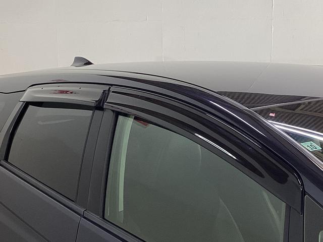 シャトルハイブリッドＸ　ナビ　バックカメラ　ＥＴＣ　ワンセグチューナナビ　バックカメラ　ＥＴＣ　ワンセグチューナ　ブルートゥース対応　クルーズコントロール　プッシュボタンエンジンスタート　オートエアコン　カーペットマット　バイザー　フォグランプ　ＬＥＤヘッドライト（京都府）の中古車