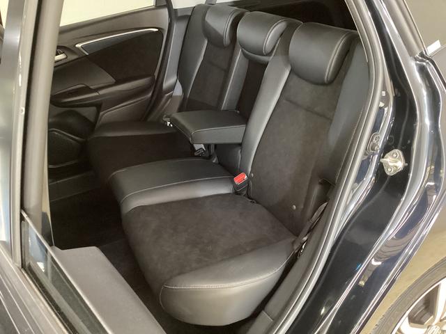 シャトルハイブリッドＸ　ナビ　バックカメラ　ＥＴＣ　ワンセグチューナナビ　バックカメラ　ＥＴＣ　ワンセグチューナ　ブルートゥース対応　クルーズコントロール　プッシュボタンエンジンスタート　オートエアコン　カーペットマット　バイザー　フォグランプ　ＬＥＤヘッドライト（京都府）の中古車